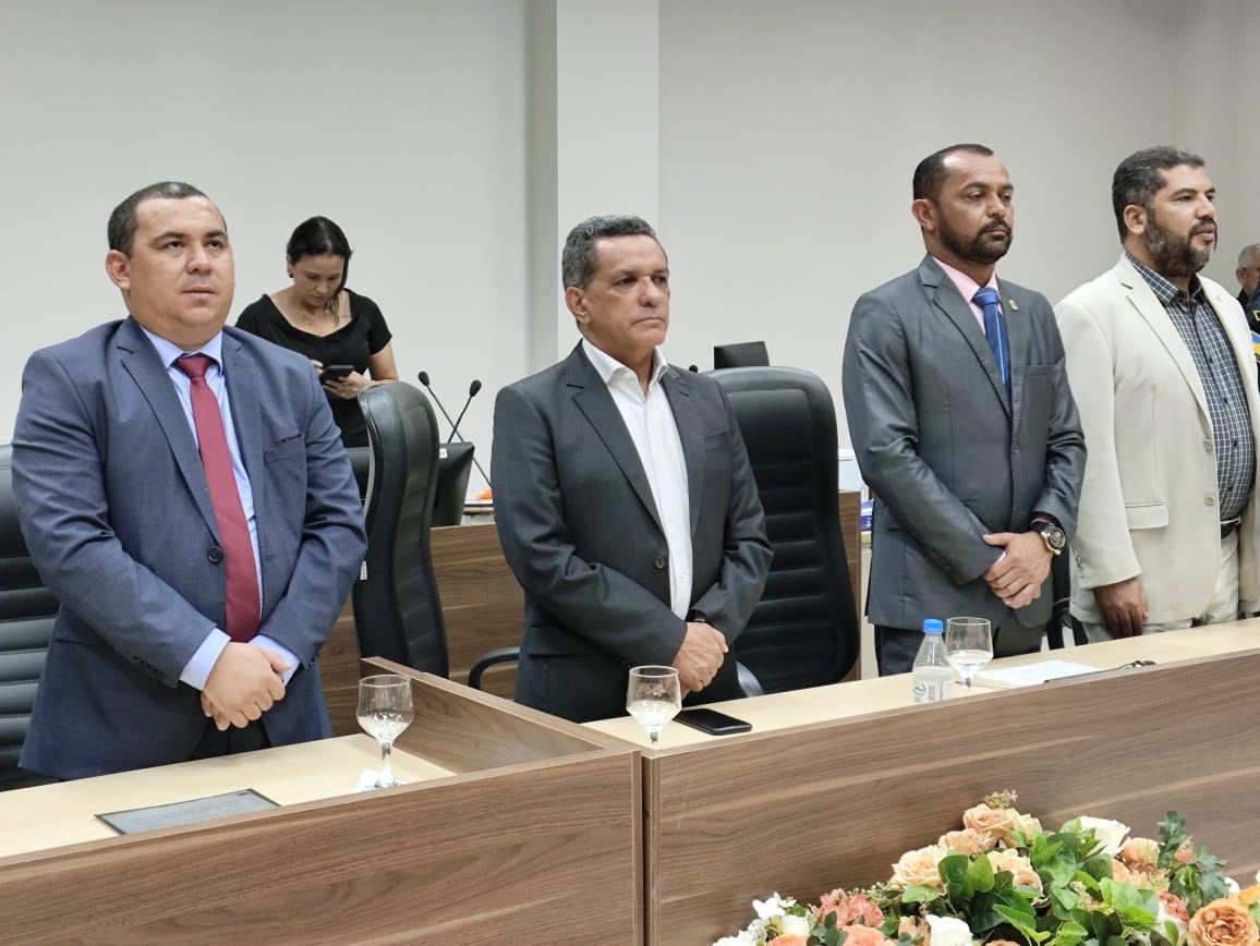 O senador Mecias de Jesus e o deputado Marcos Jorge na posse de Pinto do Equador.